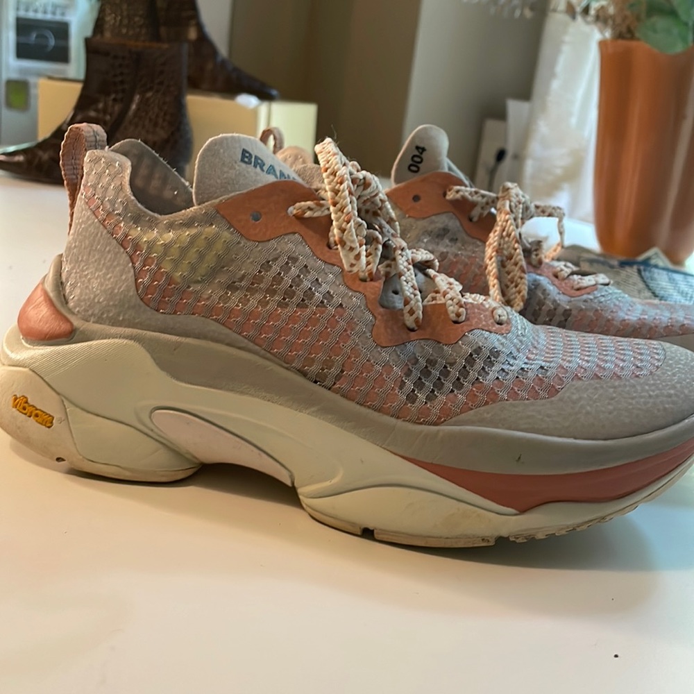 Brandblack 004 adorable fashion sneakers with vibram sole